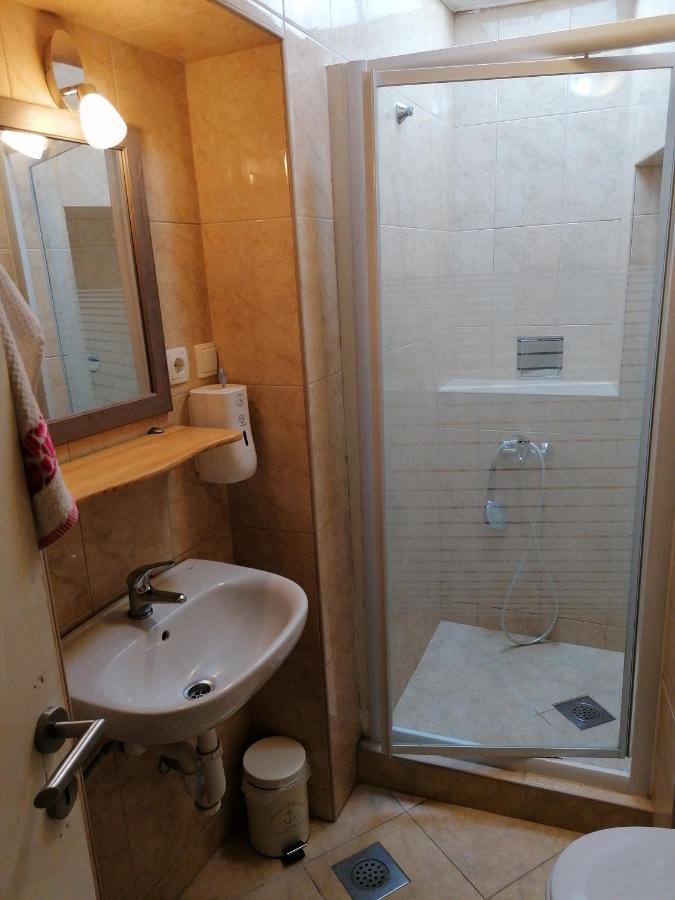 Sara Cosmo Split Apartment Luaran gambar