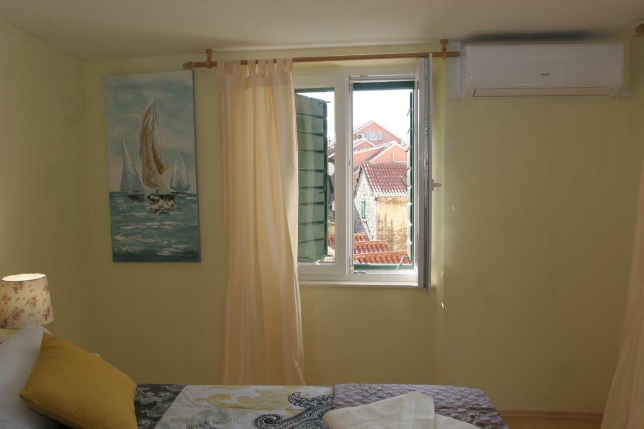 Sara Cosmo Split Apartment Luaran gambar