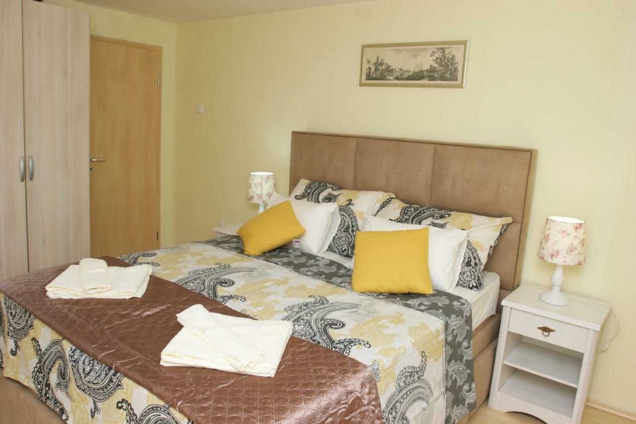 Sara Cosmo Split Apartment Luaran gambar