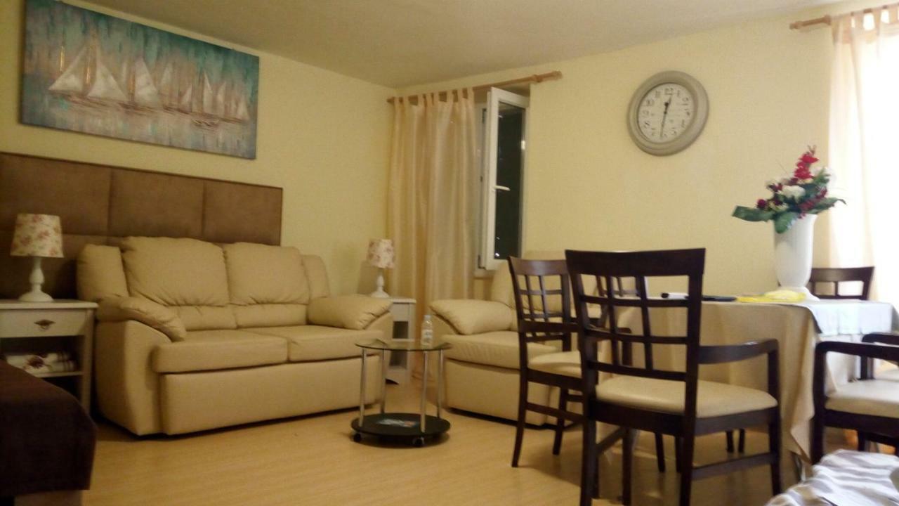 Sara Cosmo Split Apartment Luaran gambar